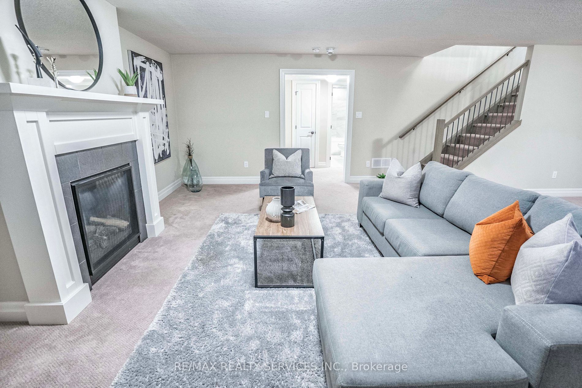 2290 Torrey Pines Way, #26