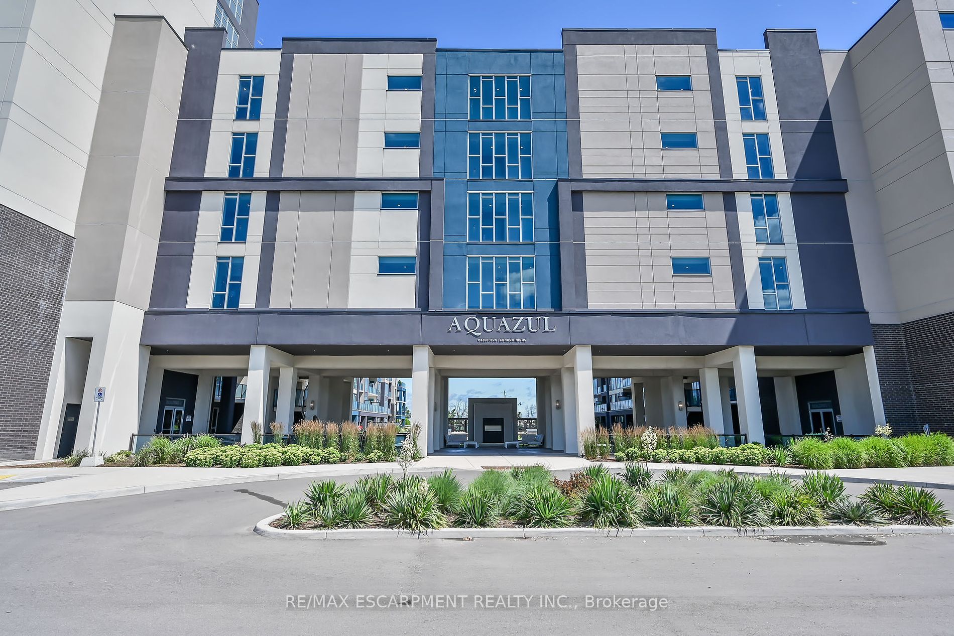 16 Concord Pl, #124