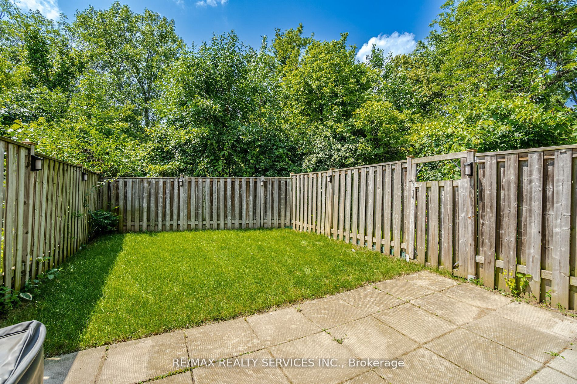 34 Bow Valley Drive, #9