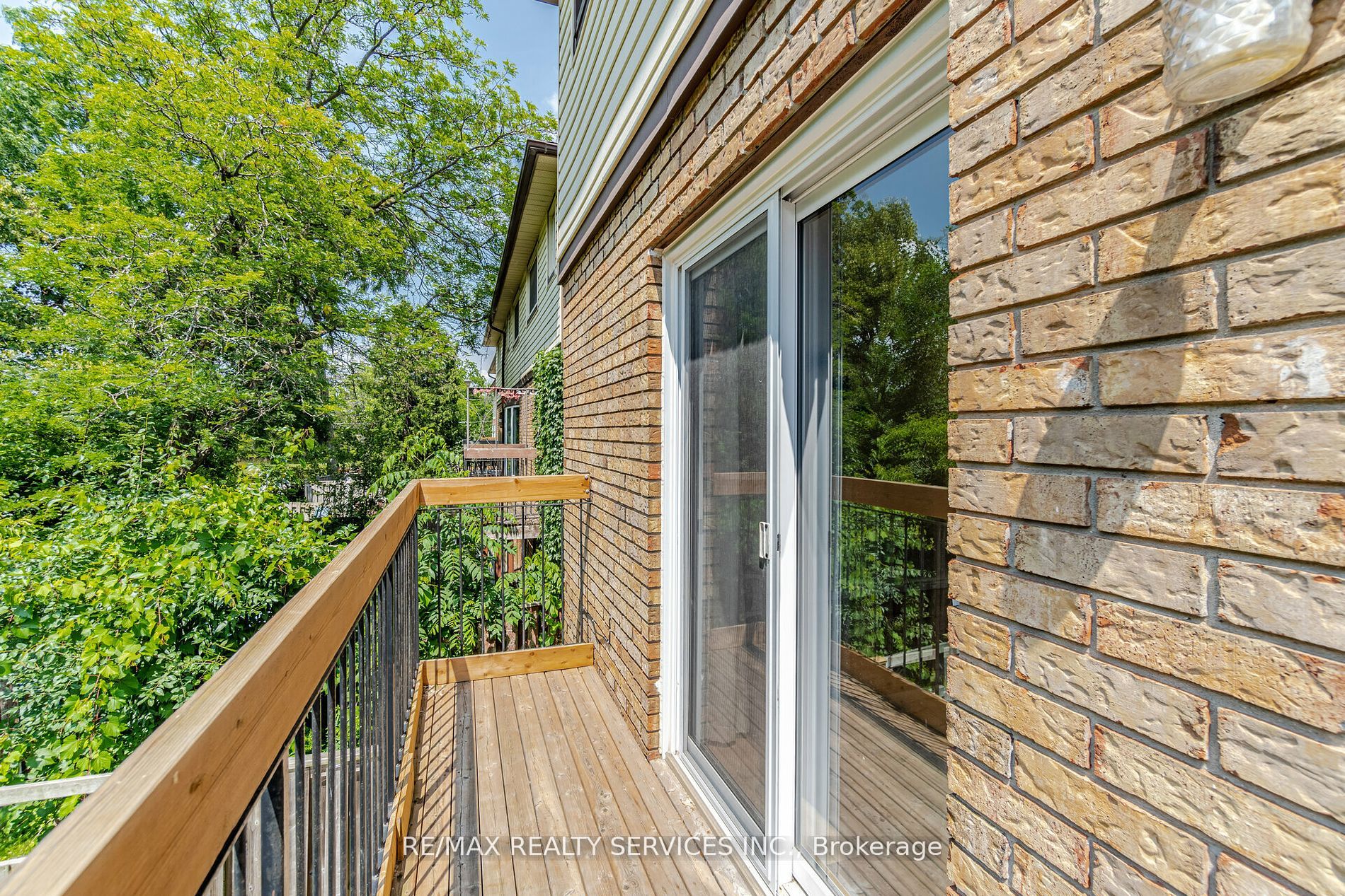 34 Bow Valley Drive, #9