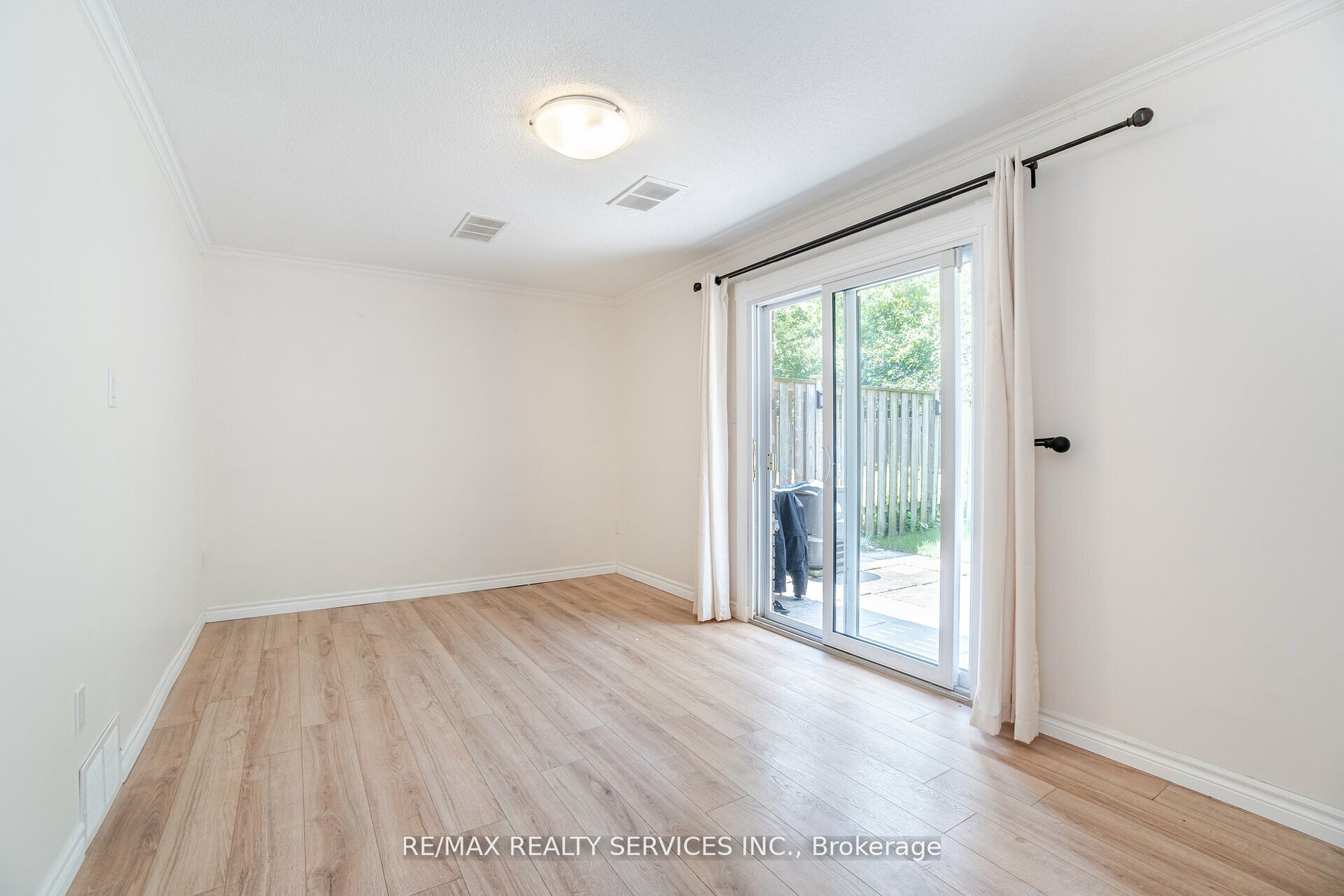34 Bow Valley Drive, #9