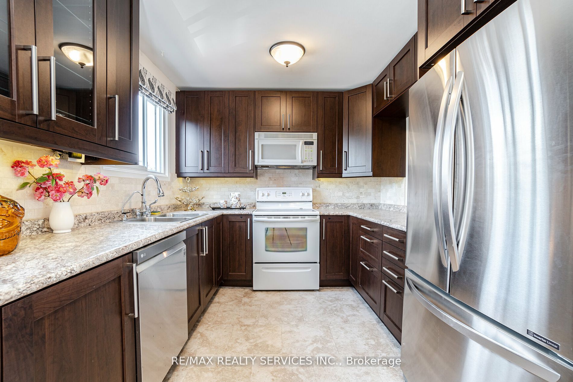 34 Bow Valley Drive, #9