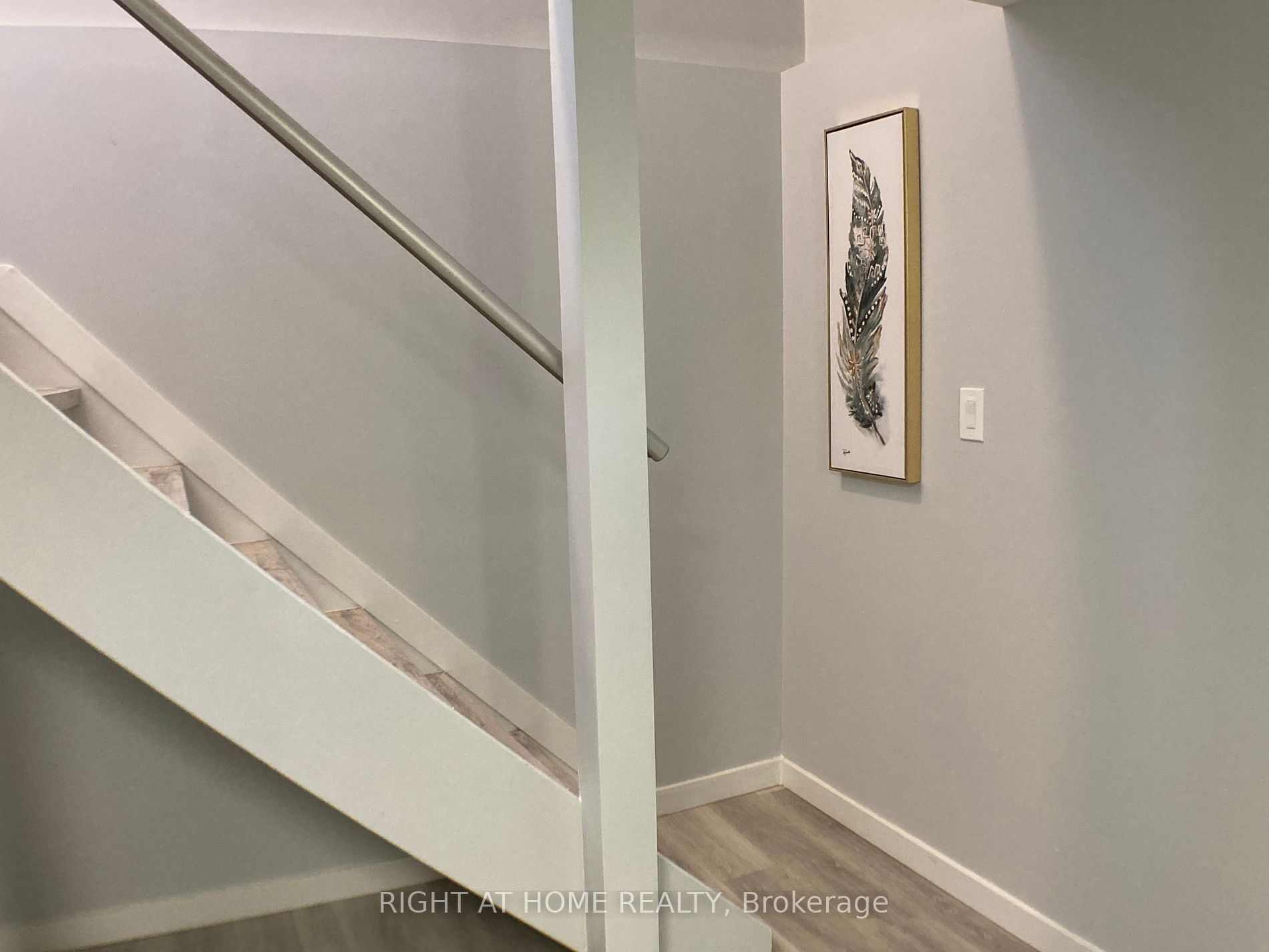 89 Greeningdon Drive