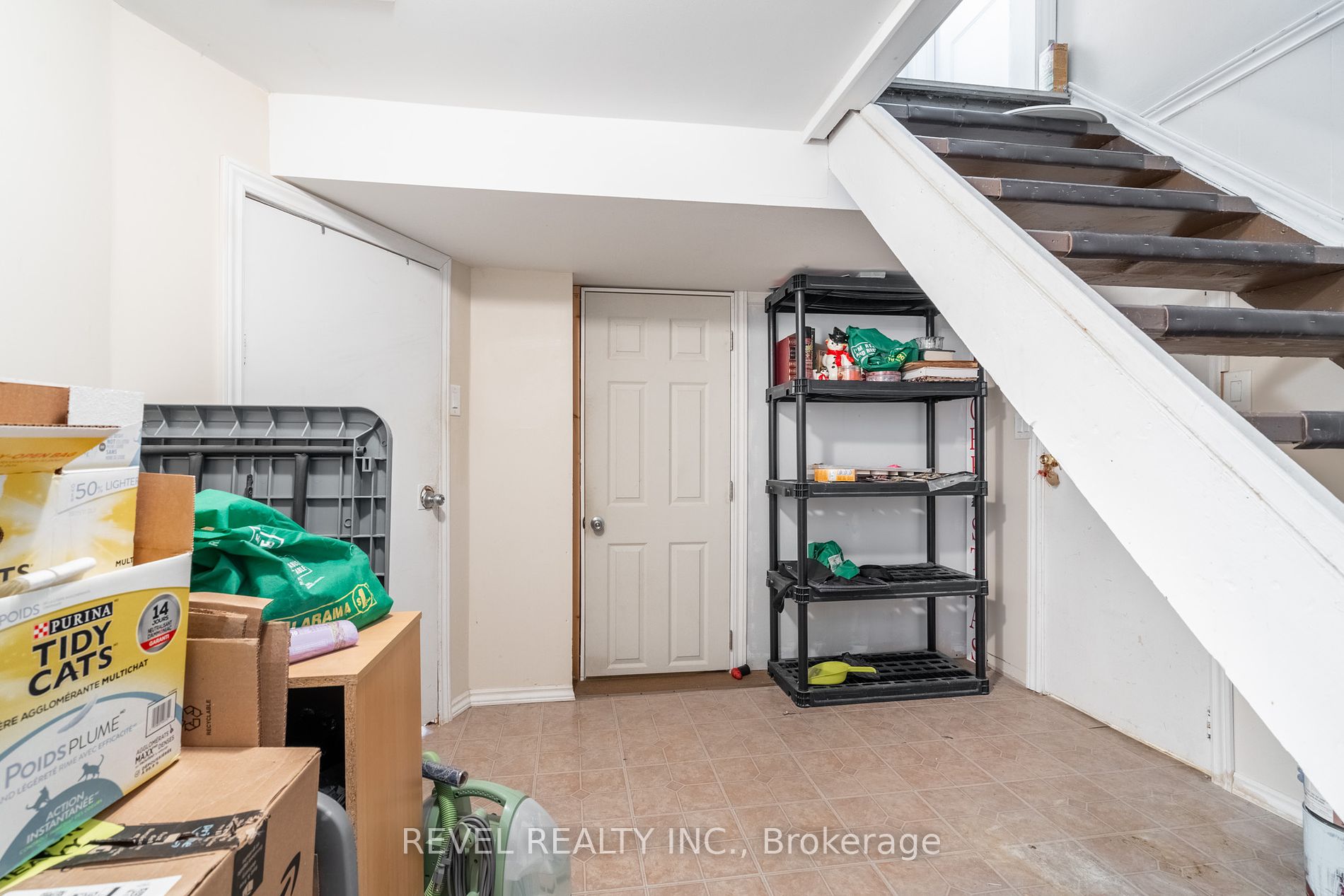 251 Glencairn Ave