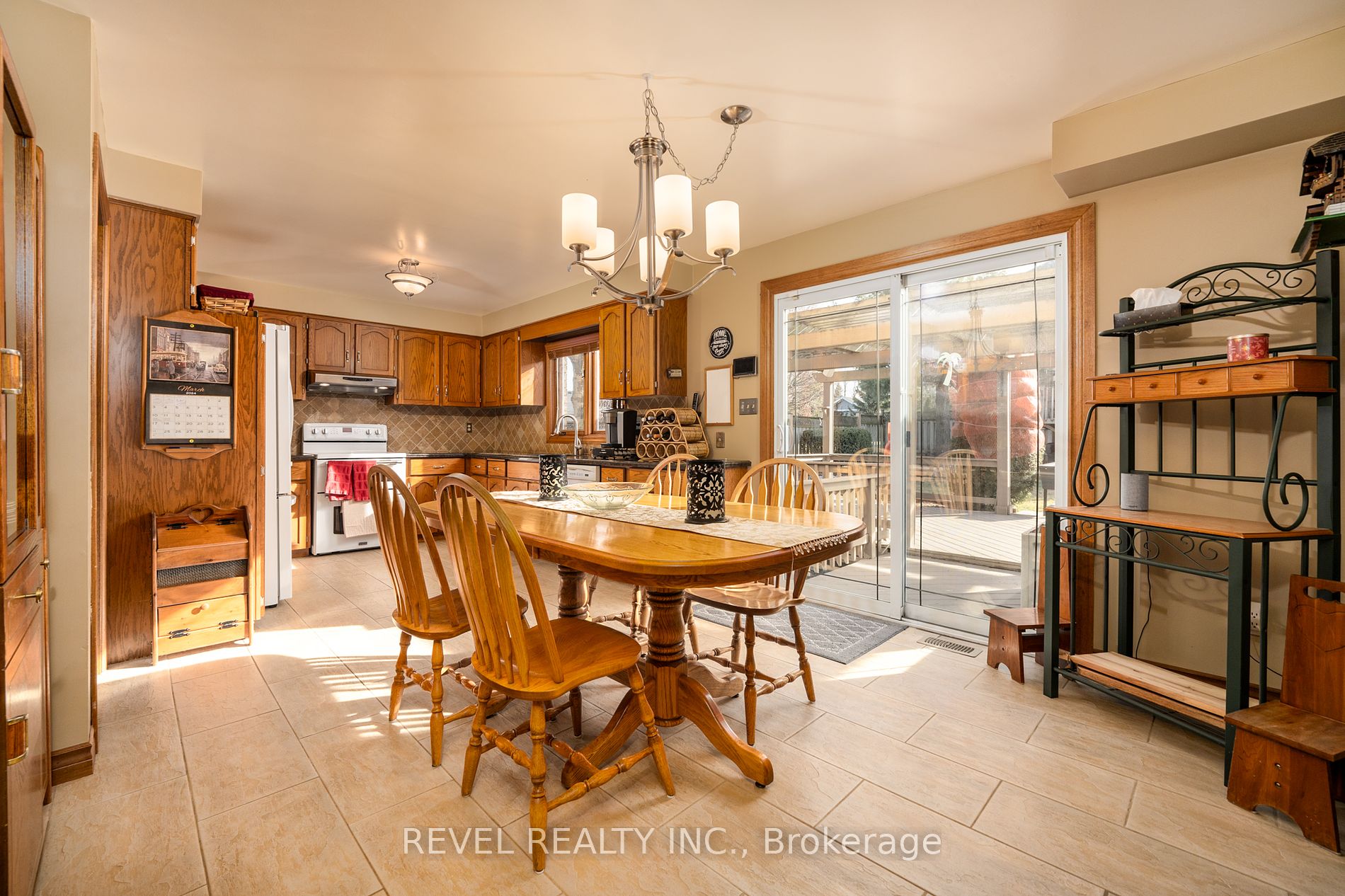 3412 Vinehaven Trail