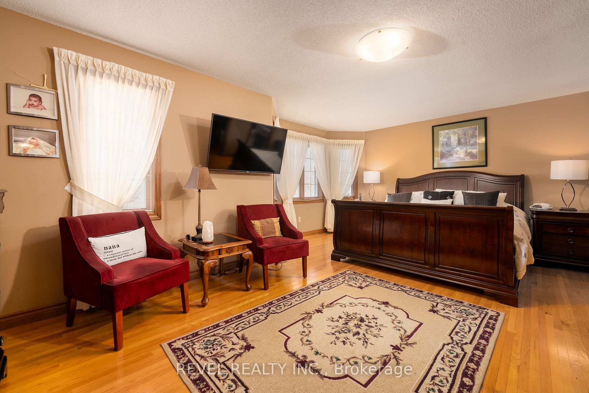 3412 Vinehaven Trail