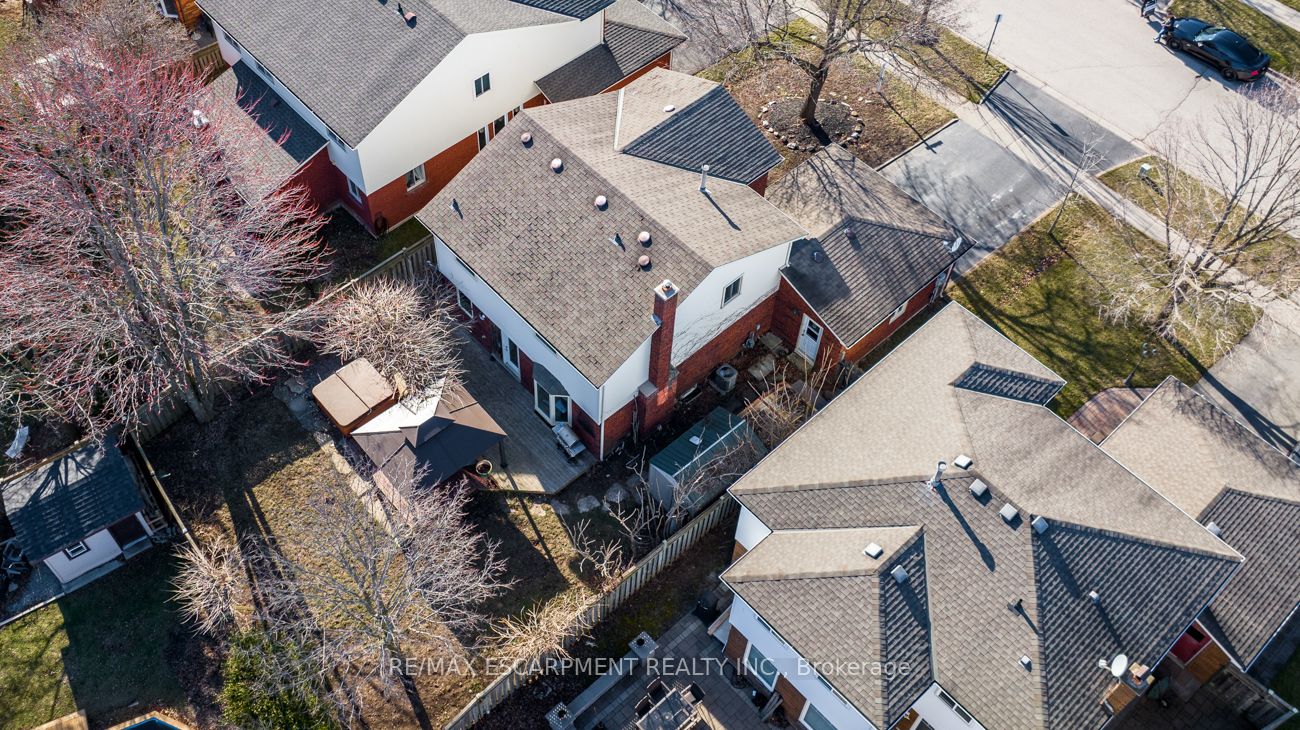 48 Chudleigh St