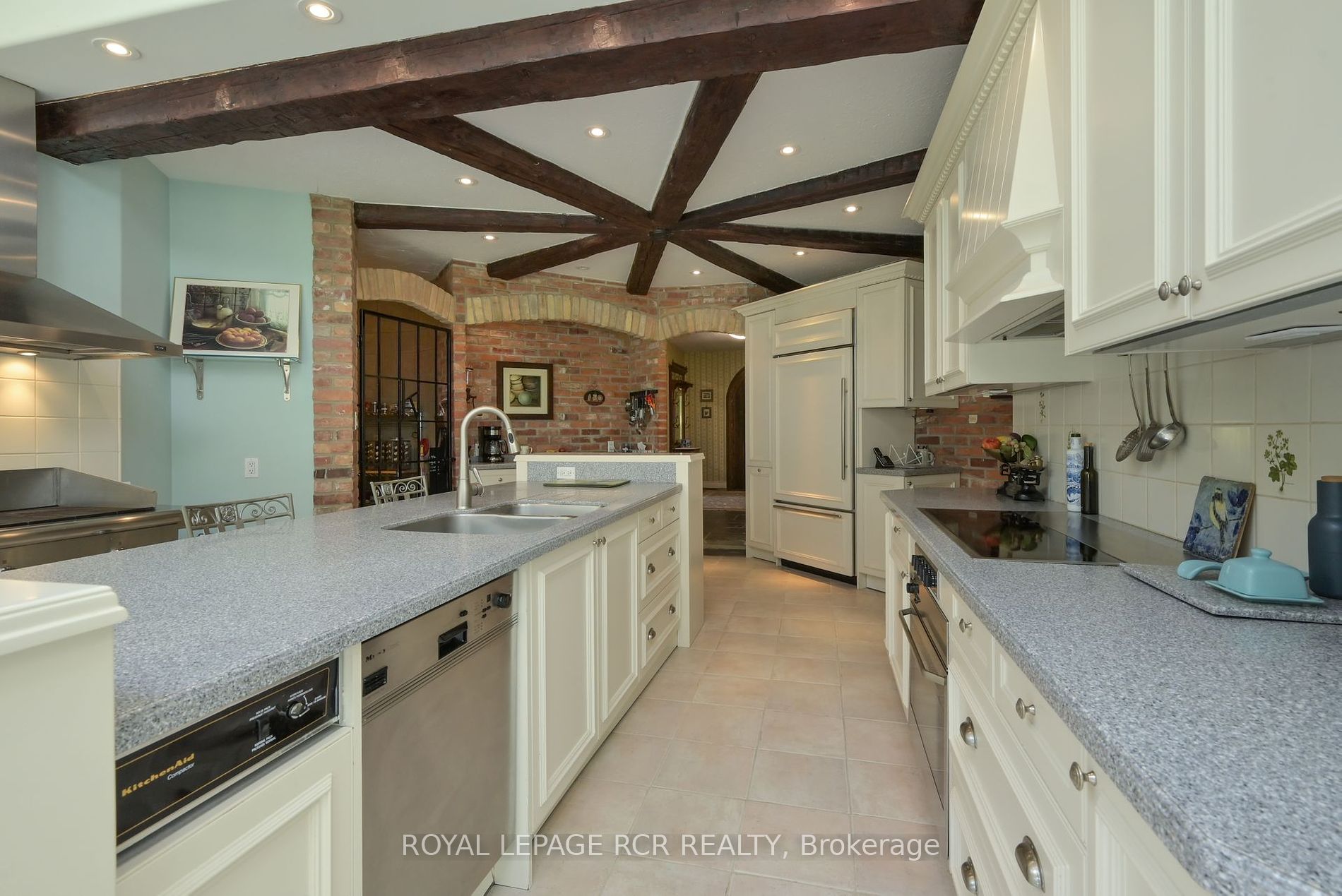 307466 Hockley Road