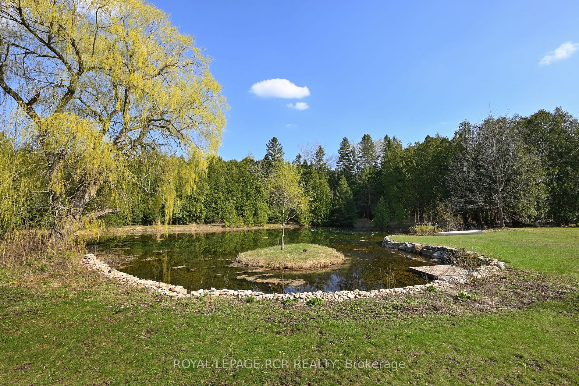 307466 Hockley Road