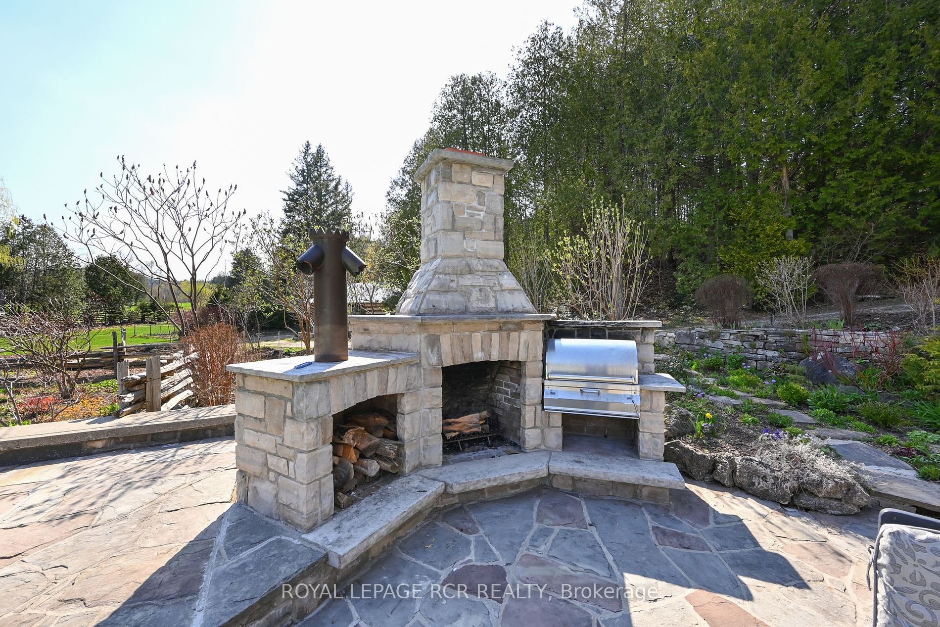307466 Hockley Road