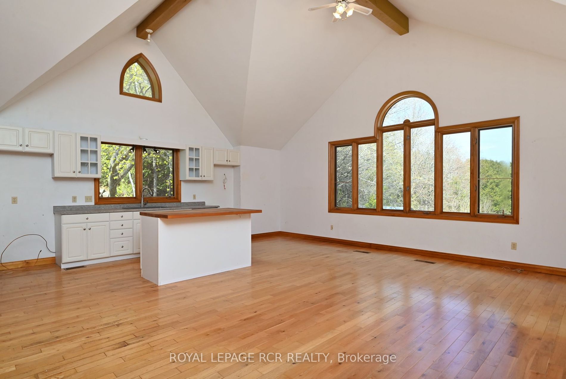 307466 Hockley Road