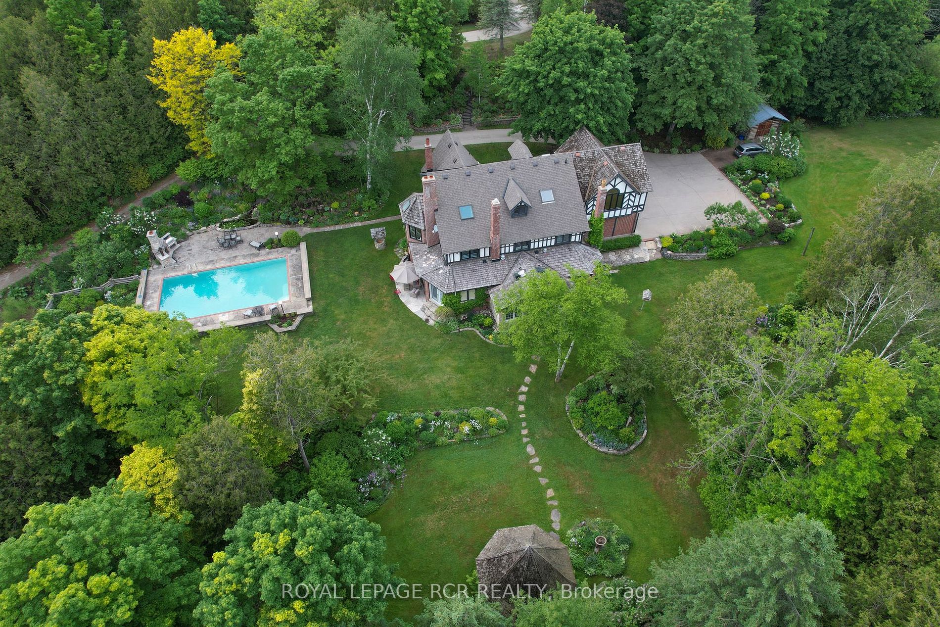307466 Hockley Road