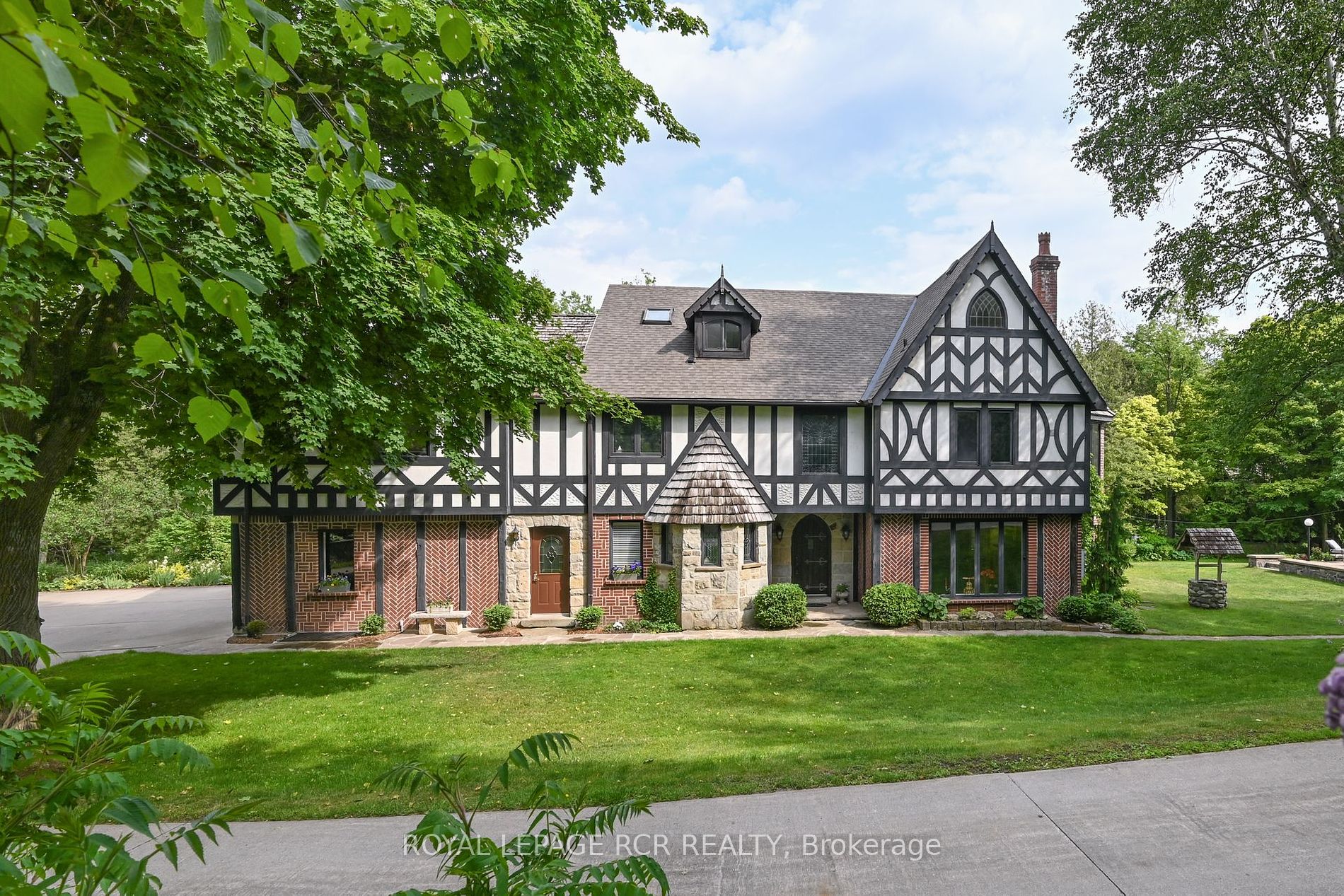307466 Hockley Road