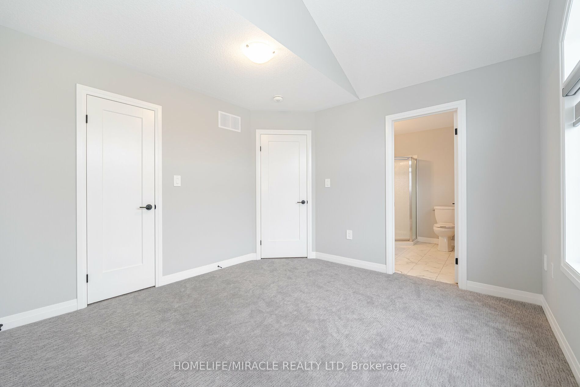 148 Cittadella Boulevard