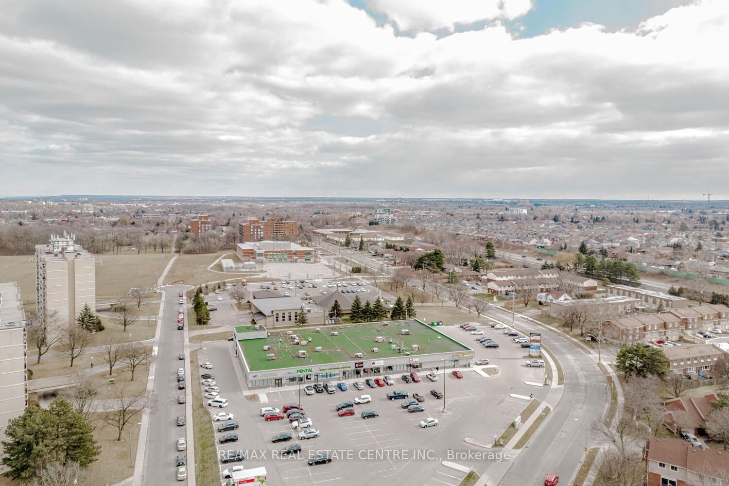 84 Elgar Ave