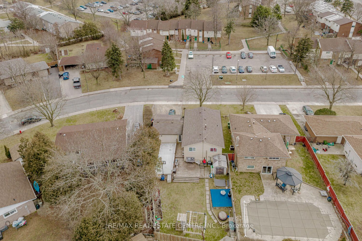 84 Elgar Ave