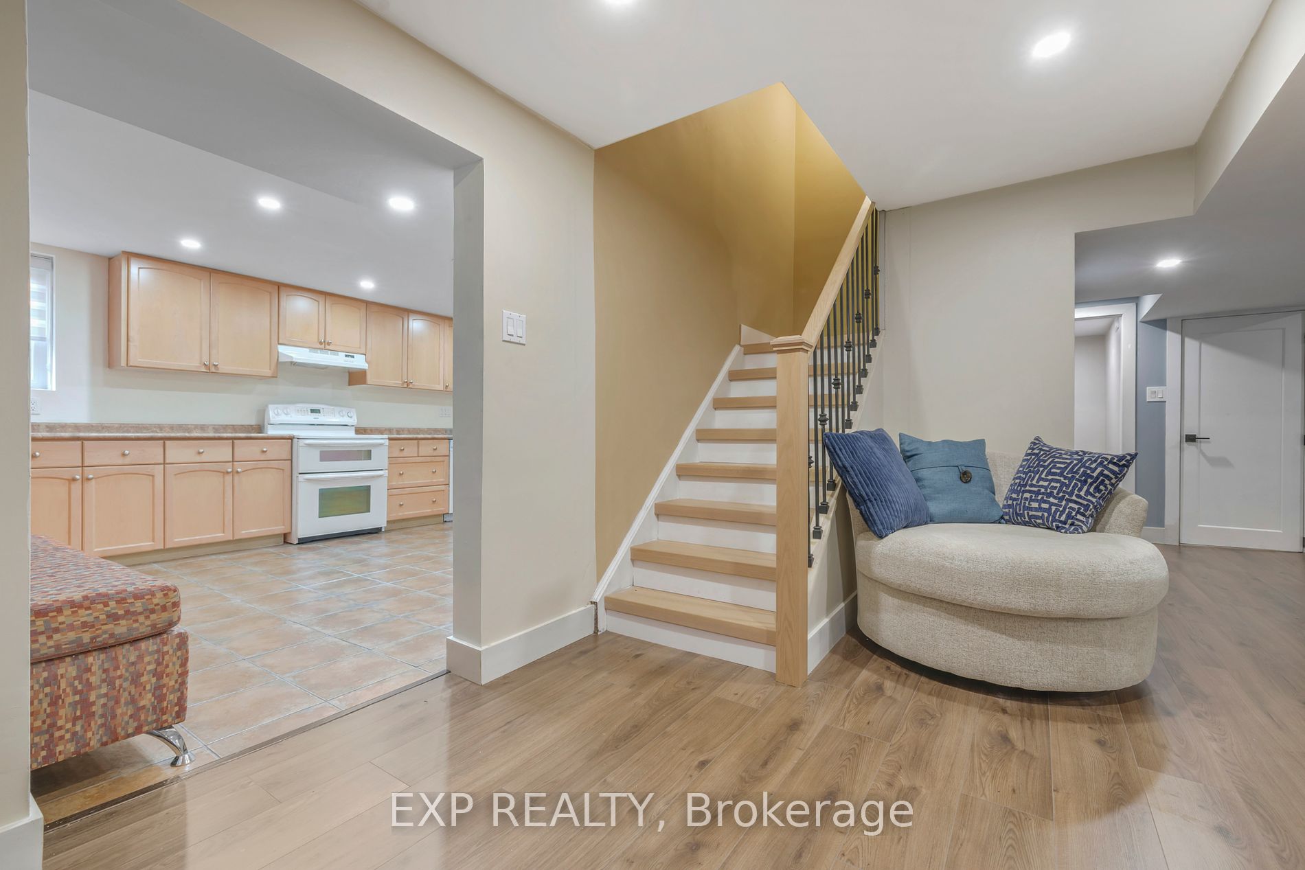 107 Kennedy Ave