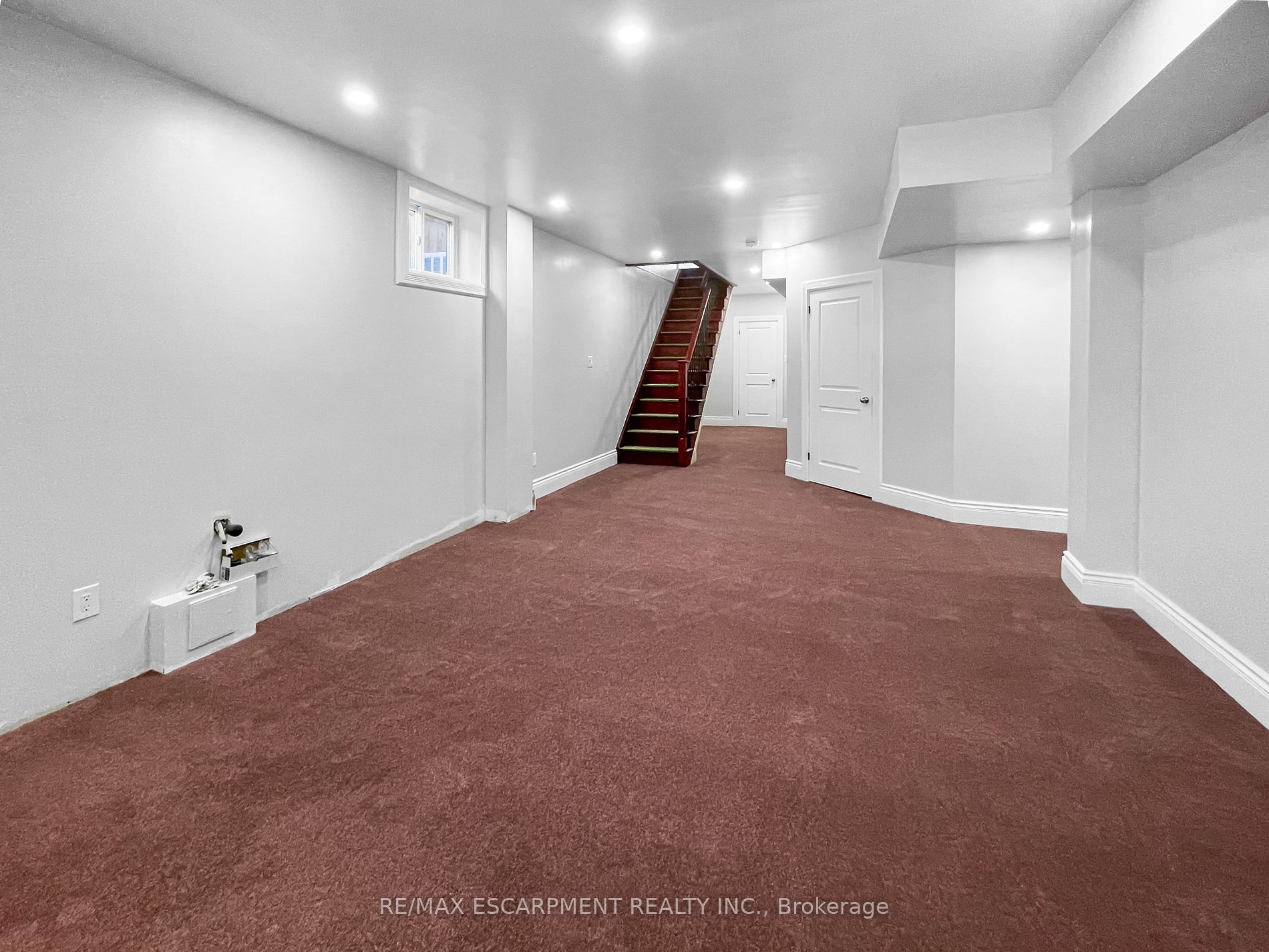 116 East 21st Street