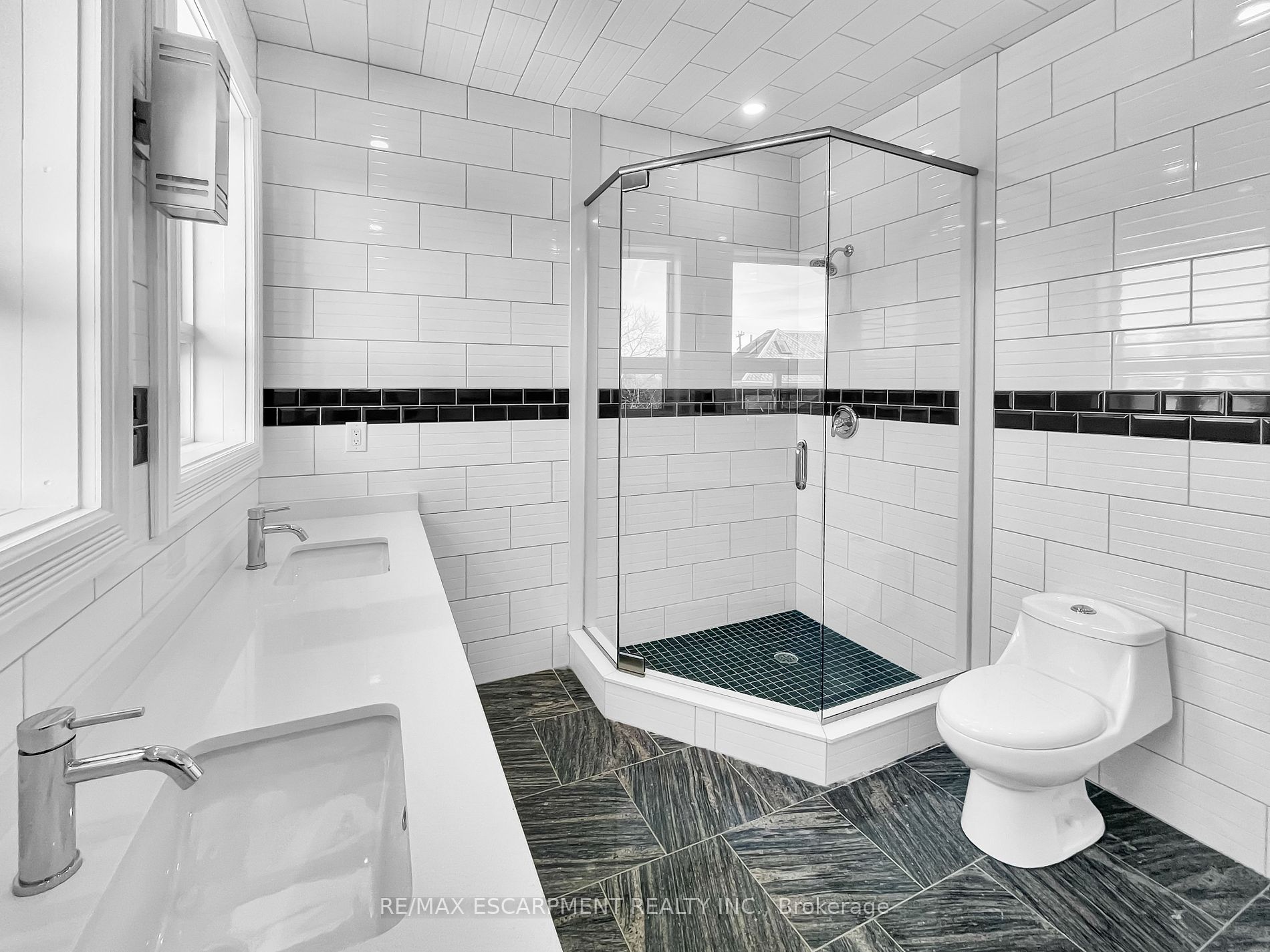 116 East 21st Street