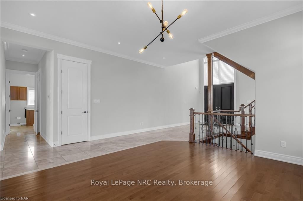 112 Watercrest Dr