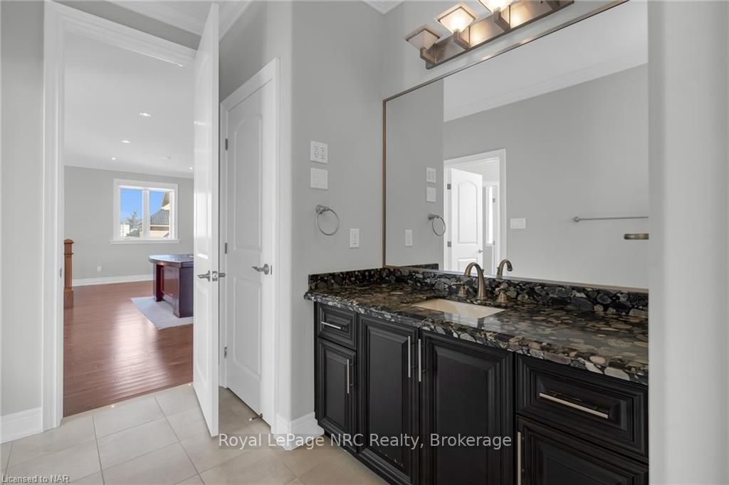112 Watercrest Dr