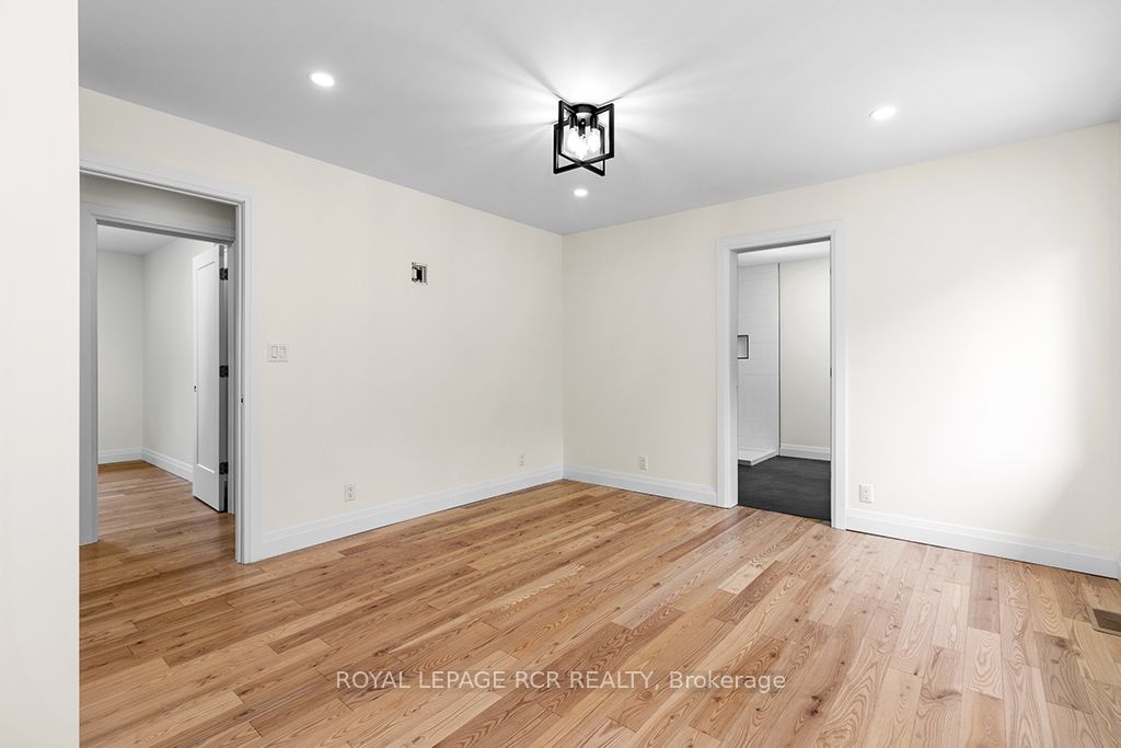 182 Canrobert St