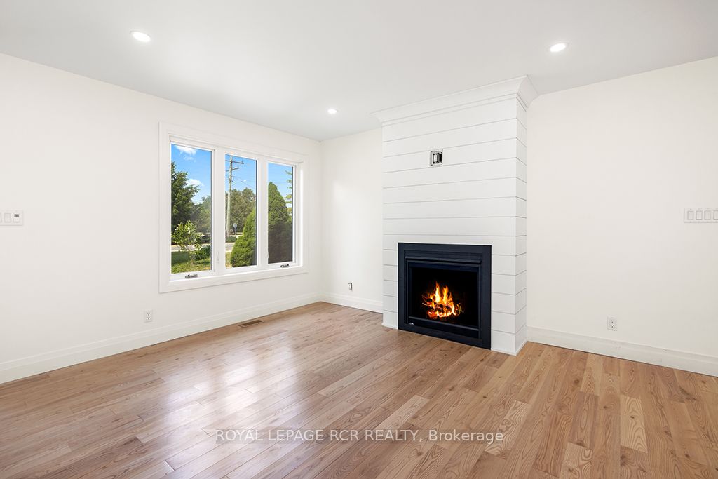 182 Canrobert St