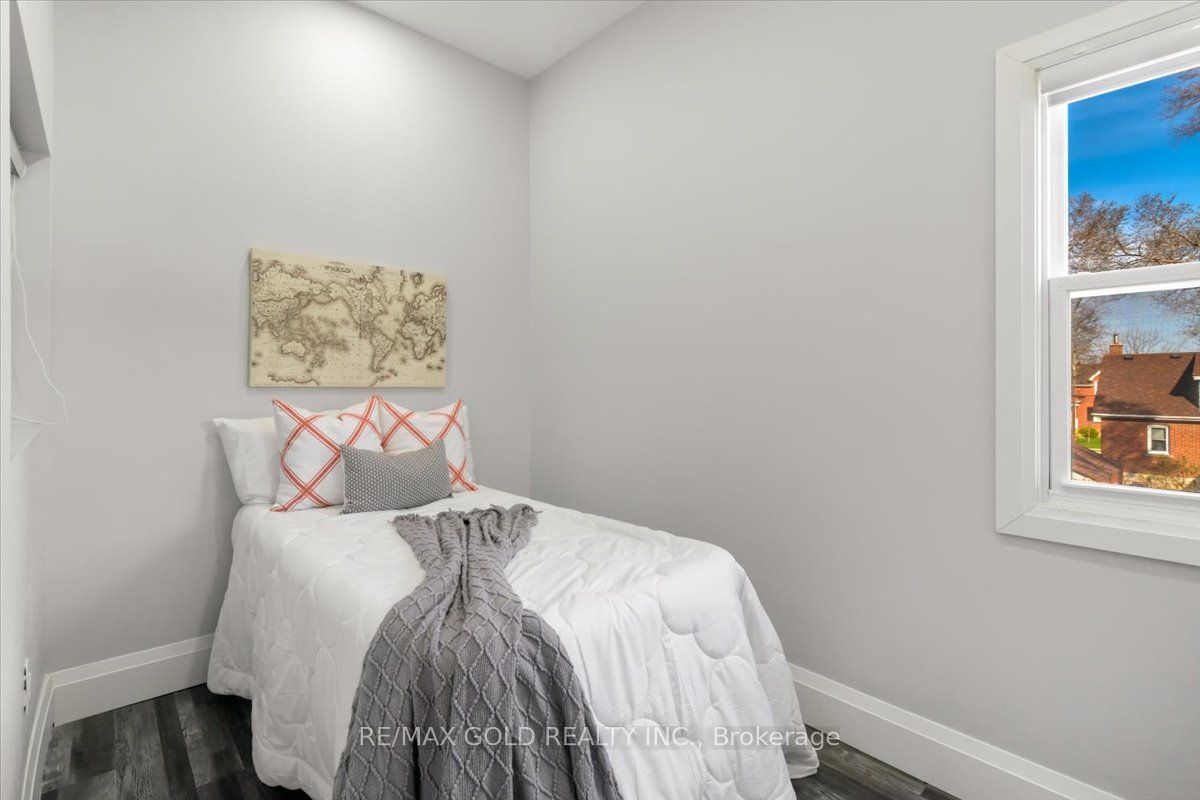 3 Wardrope Avenue