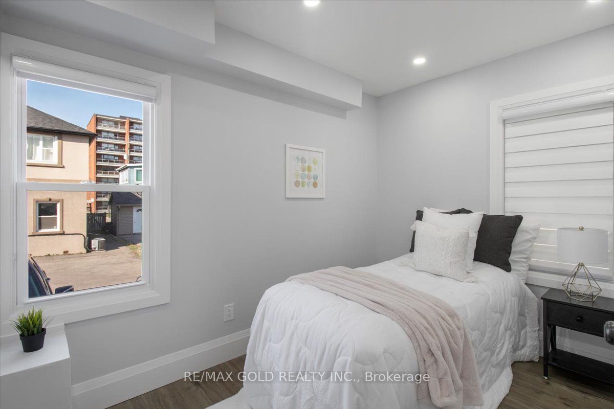 3 Wardrope Avenue
