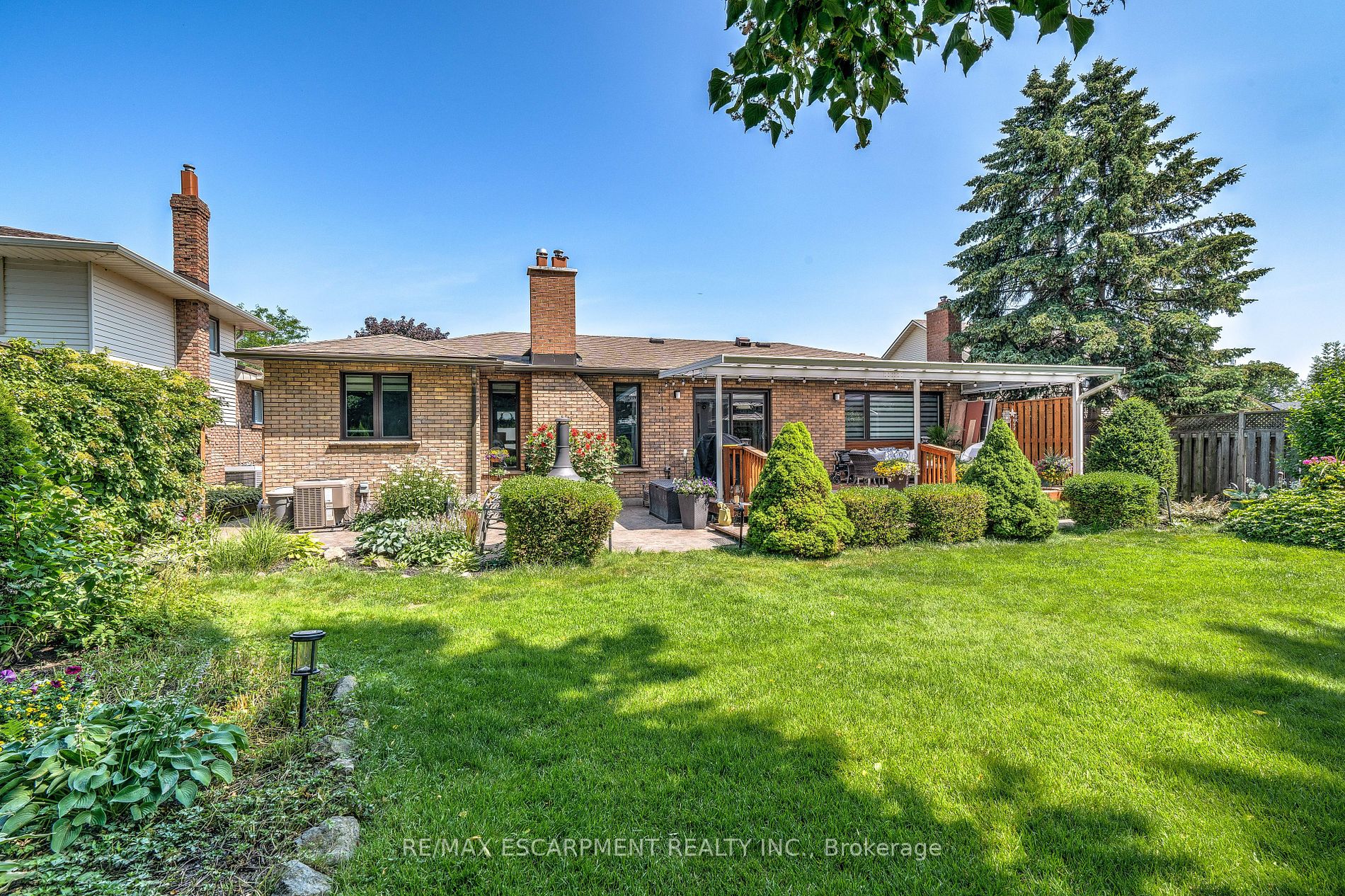 12 Cheval Drive