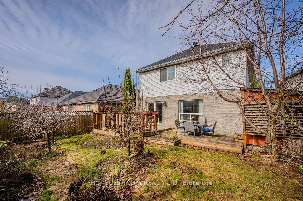 275 Farley Dr