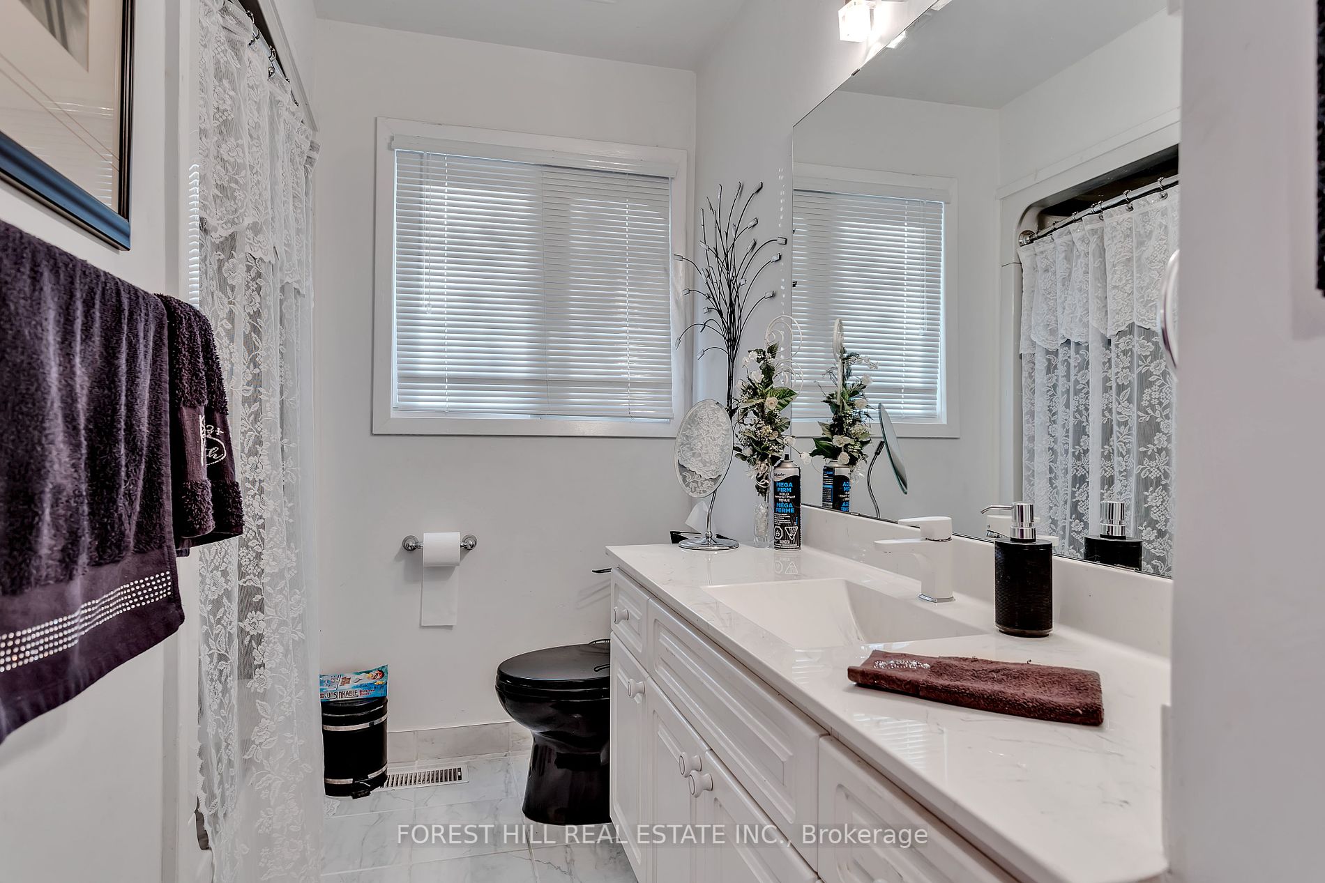 285 Cottonwood Dr