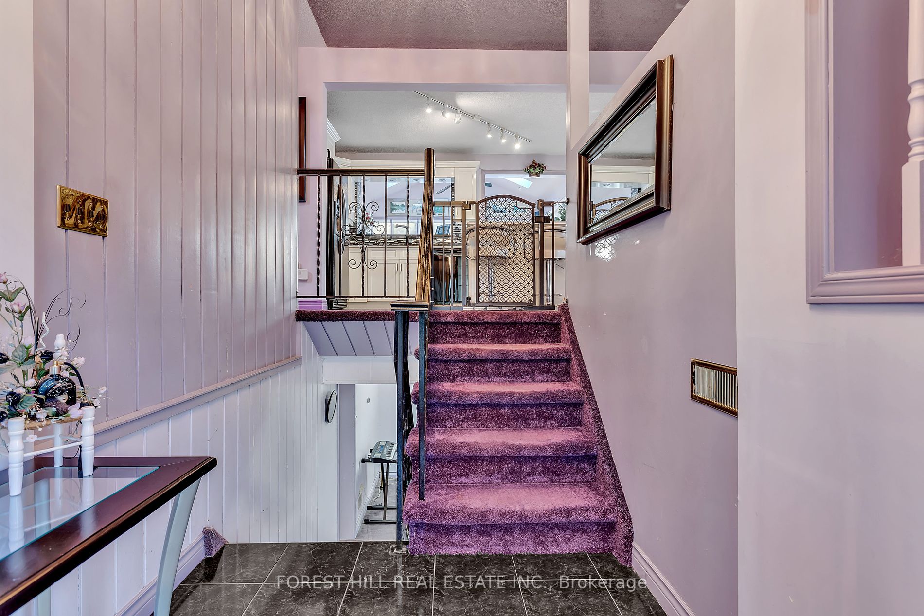 285 Cottonwood Dr