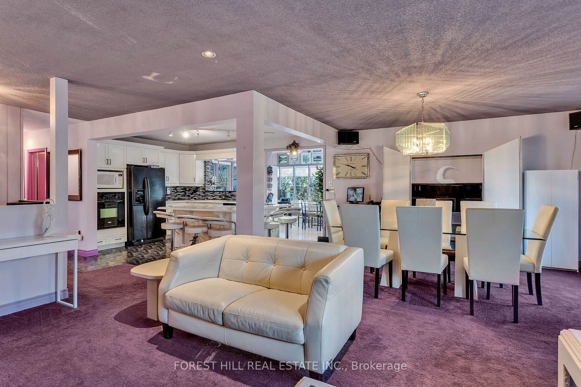 285 Cottonwood Dr