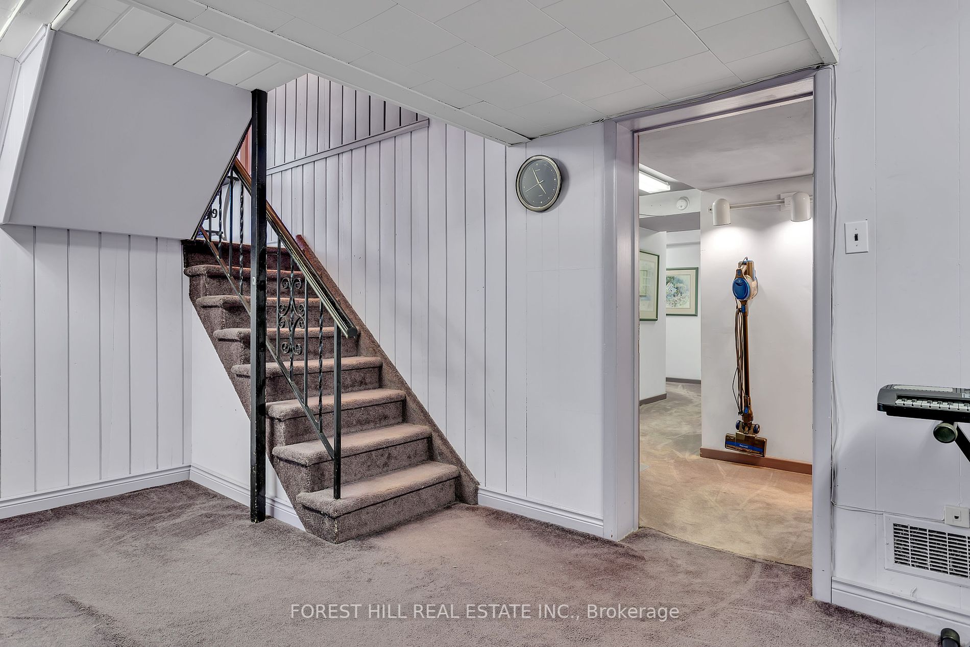 285 Cottonwood Dr