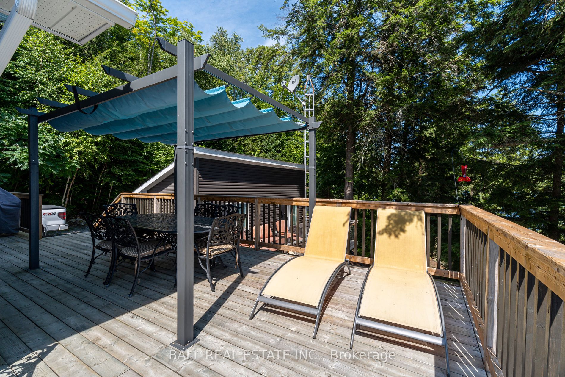 1758 Papineau Lake Rd