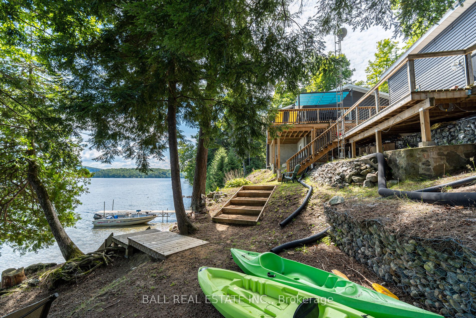 1758 Papineau Lake Rd