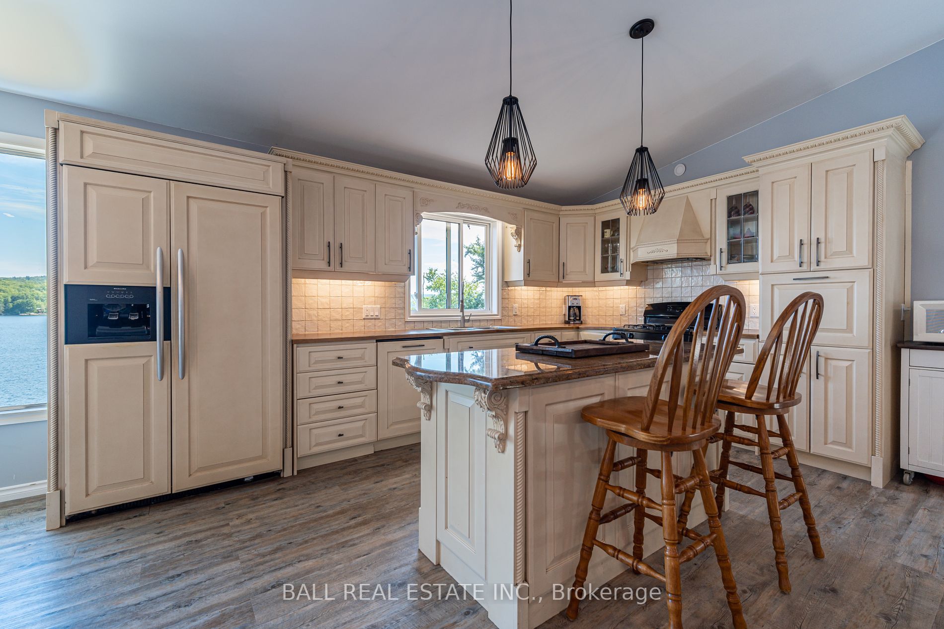 1758 Papineau Lake Rd