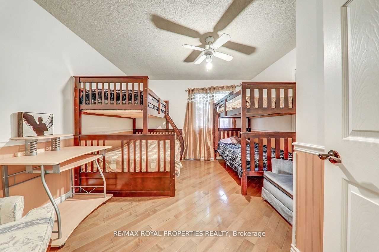 5 Mcgill Drive