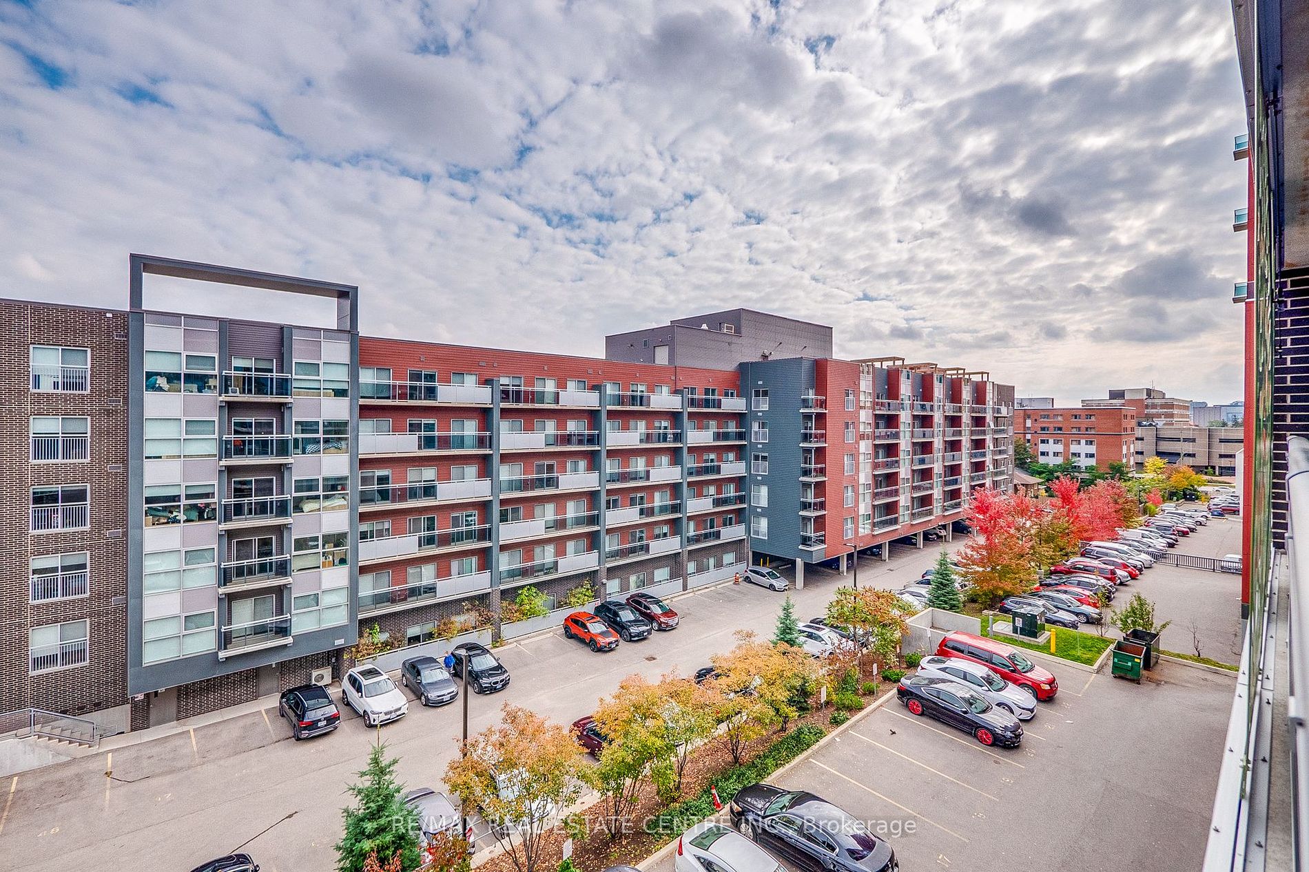 250 Albert St, #504