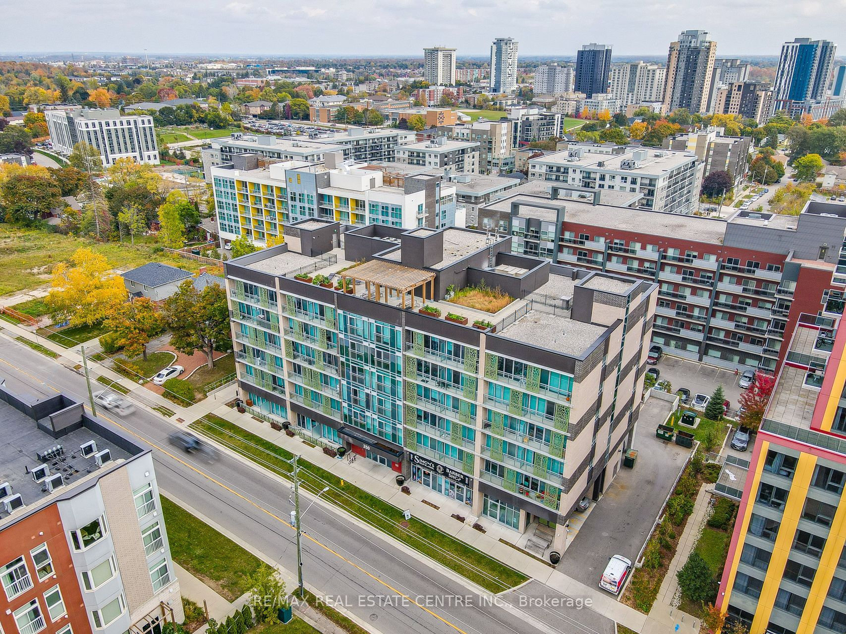 250 Albert St, #504