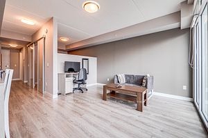 250 Albert St, #504