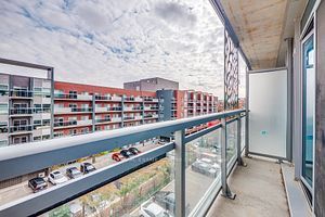 250 Albert St, #504