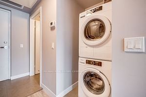 250 Albert St, #504