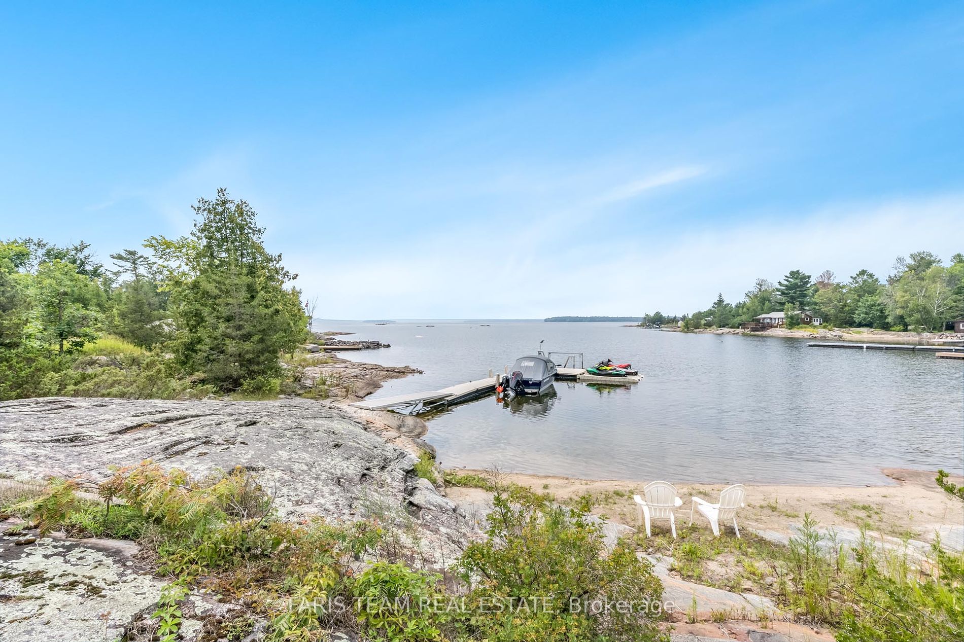 220 Kamenni Bay Road