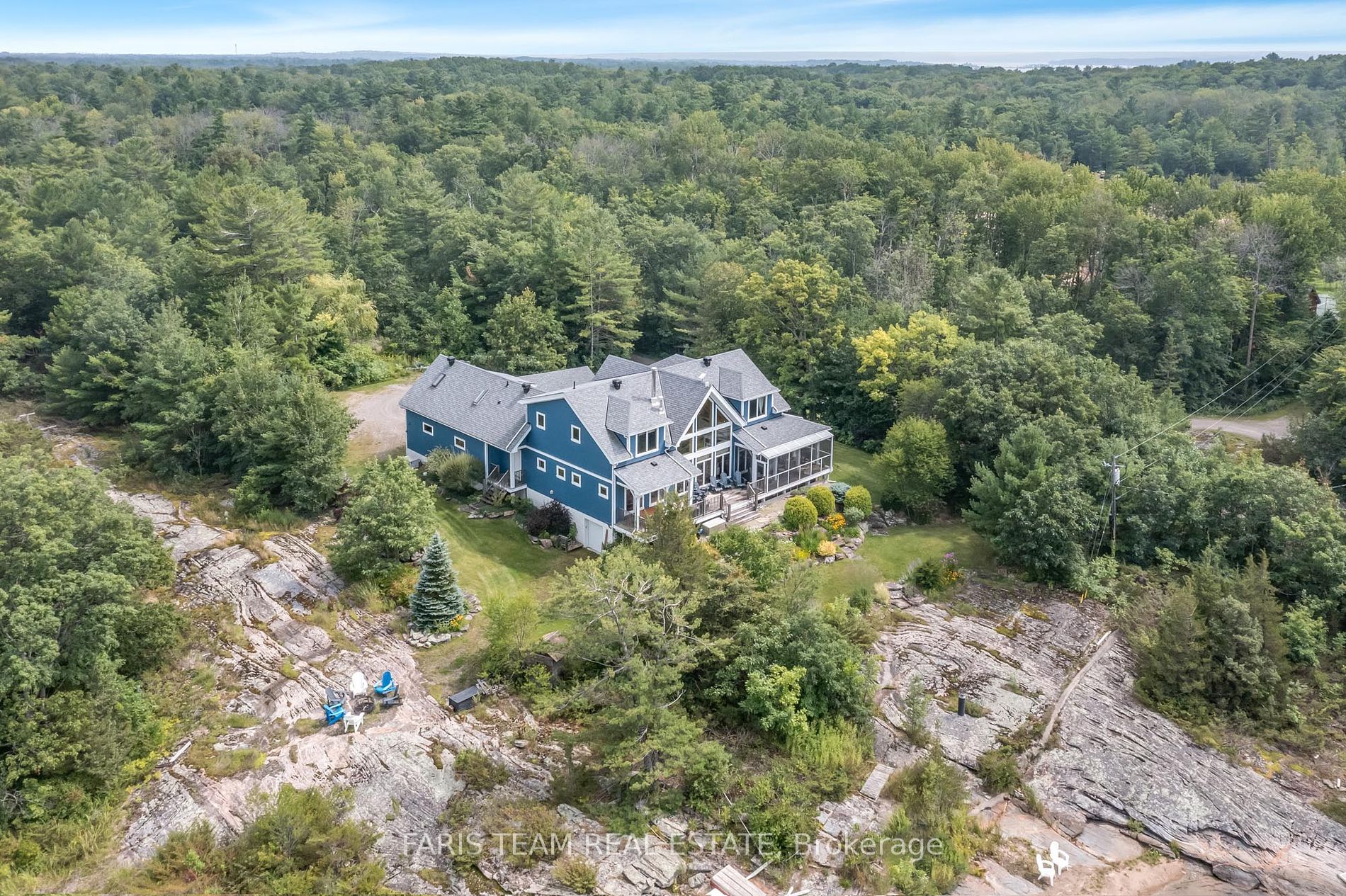 220 Kamenni Bay Road
