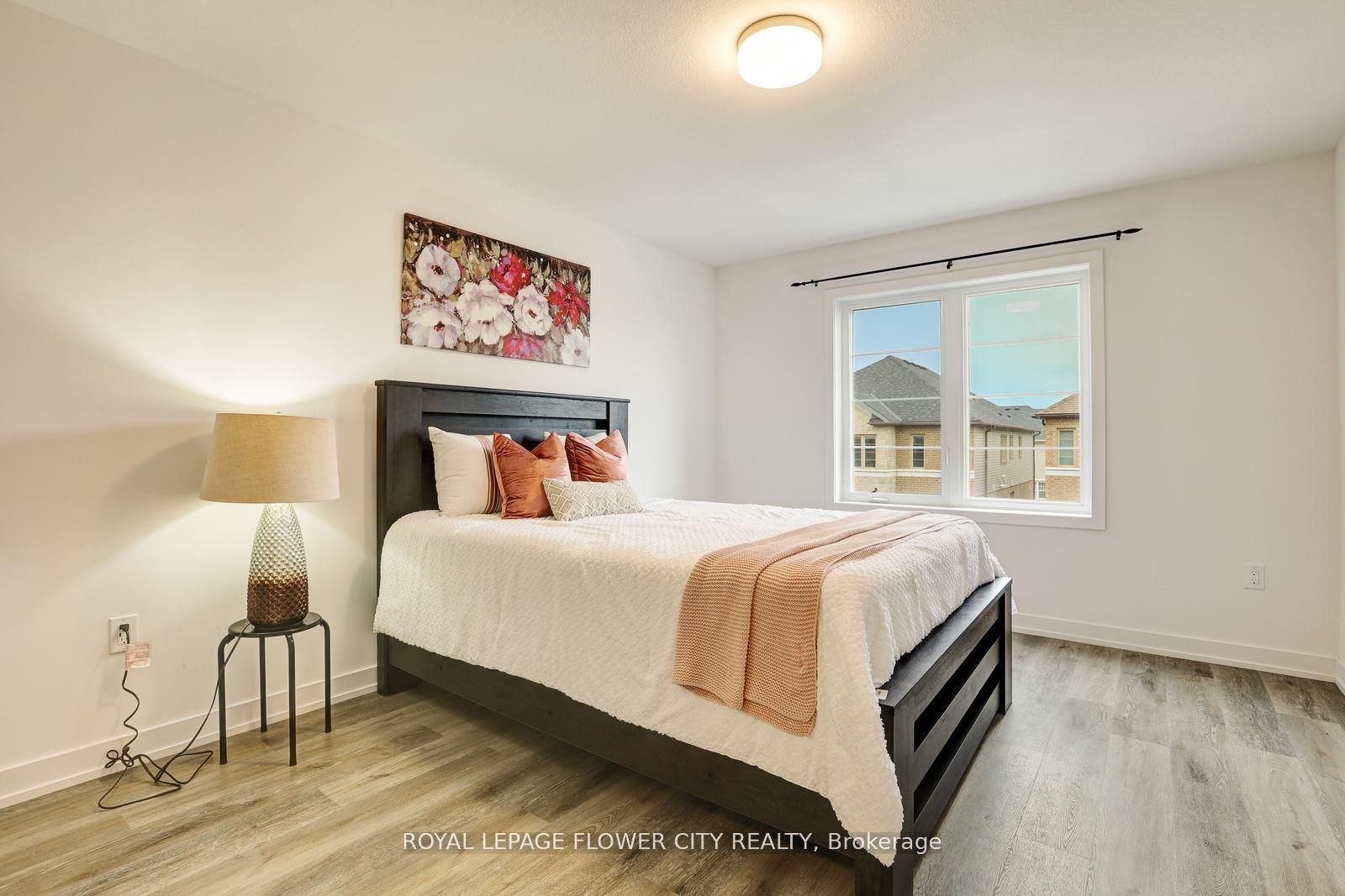 205 West Oak Tr, #16