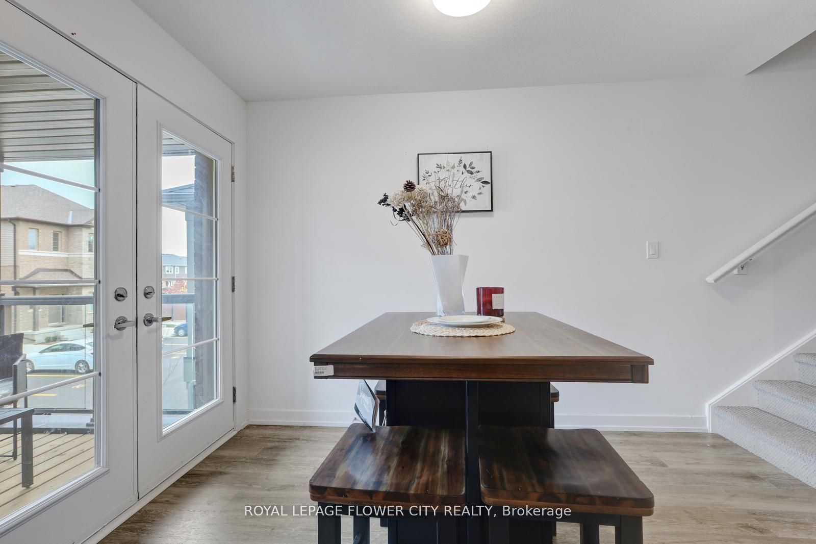 205 West Oak Tr, #16