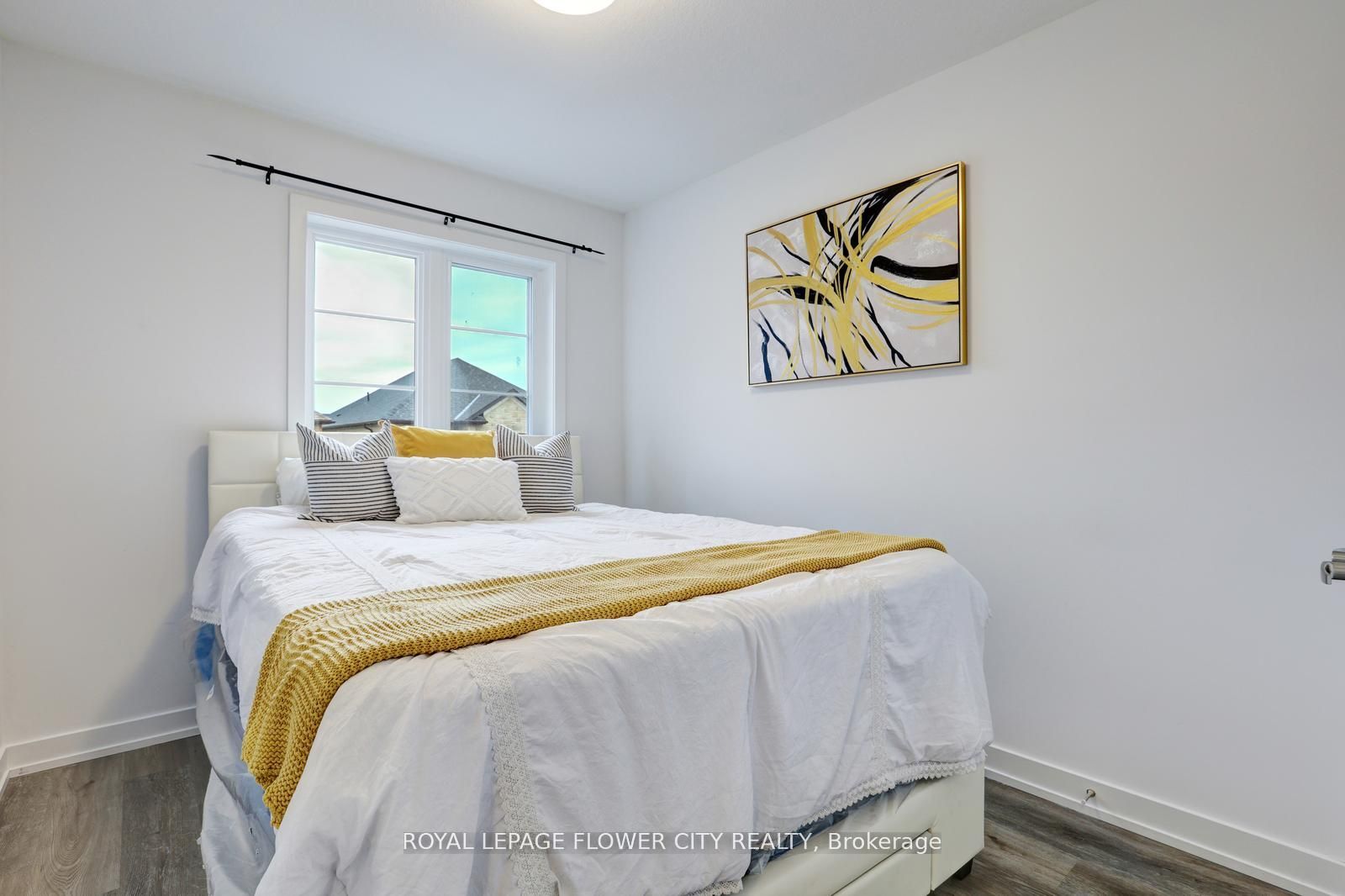 205 West Oak Tr, #16