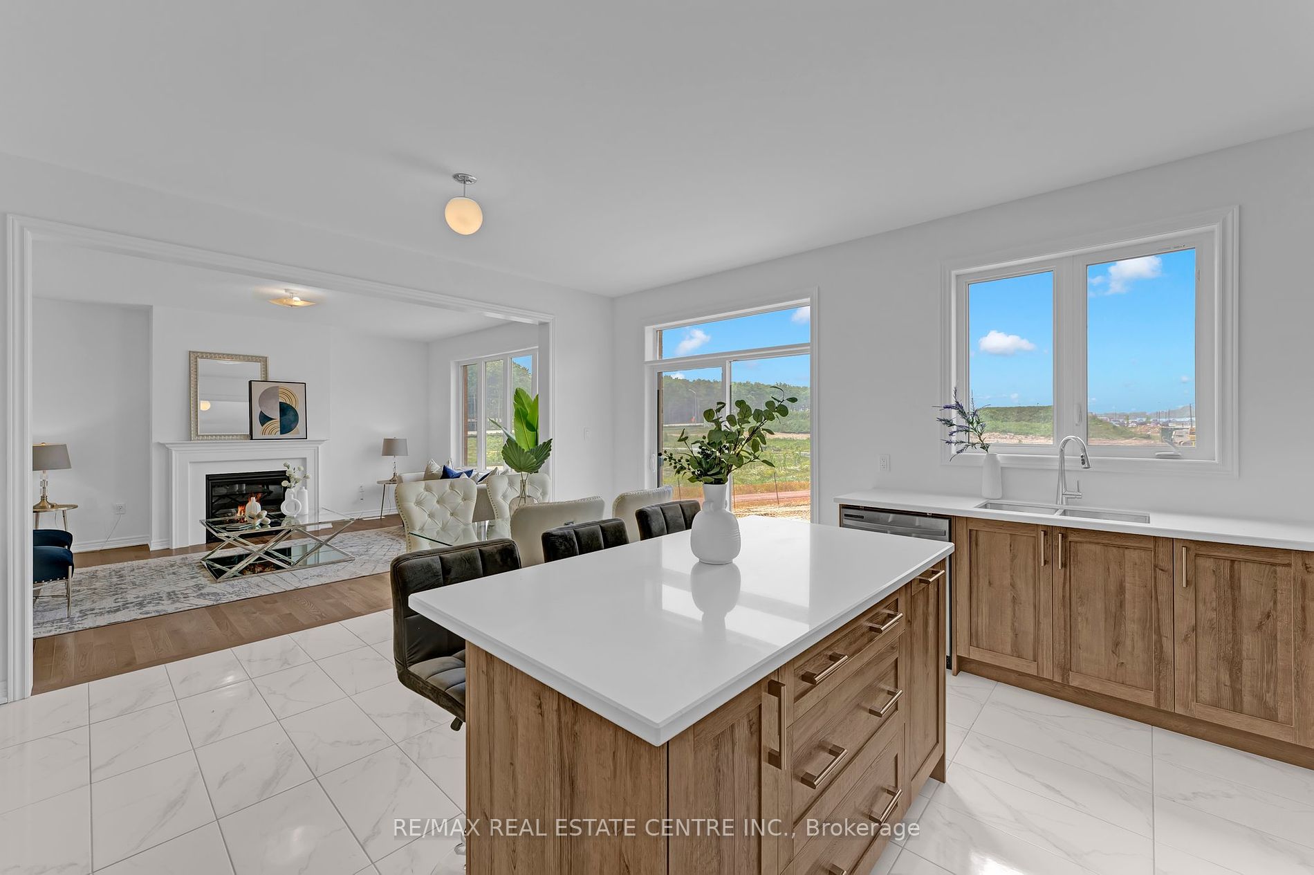 456 Black Cherry Crescent